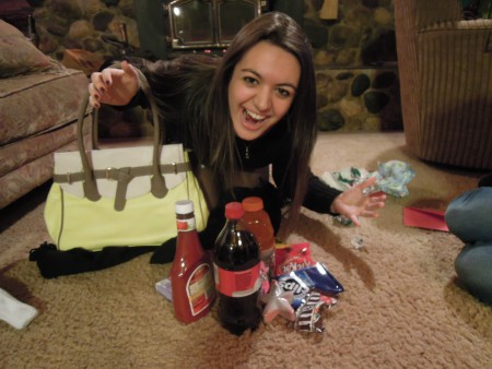 Marina met haar cadeaus 